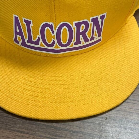 Decky Men's Baseball Hat - Alcorn State University - Gold - Size 7 1/4 - NWT - Picture 3 of 10